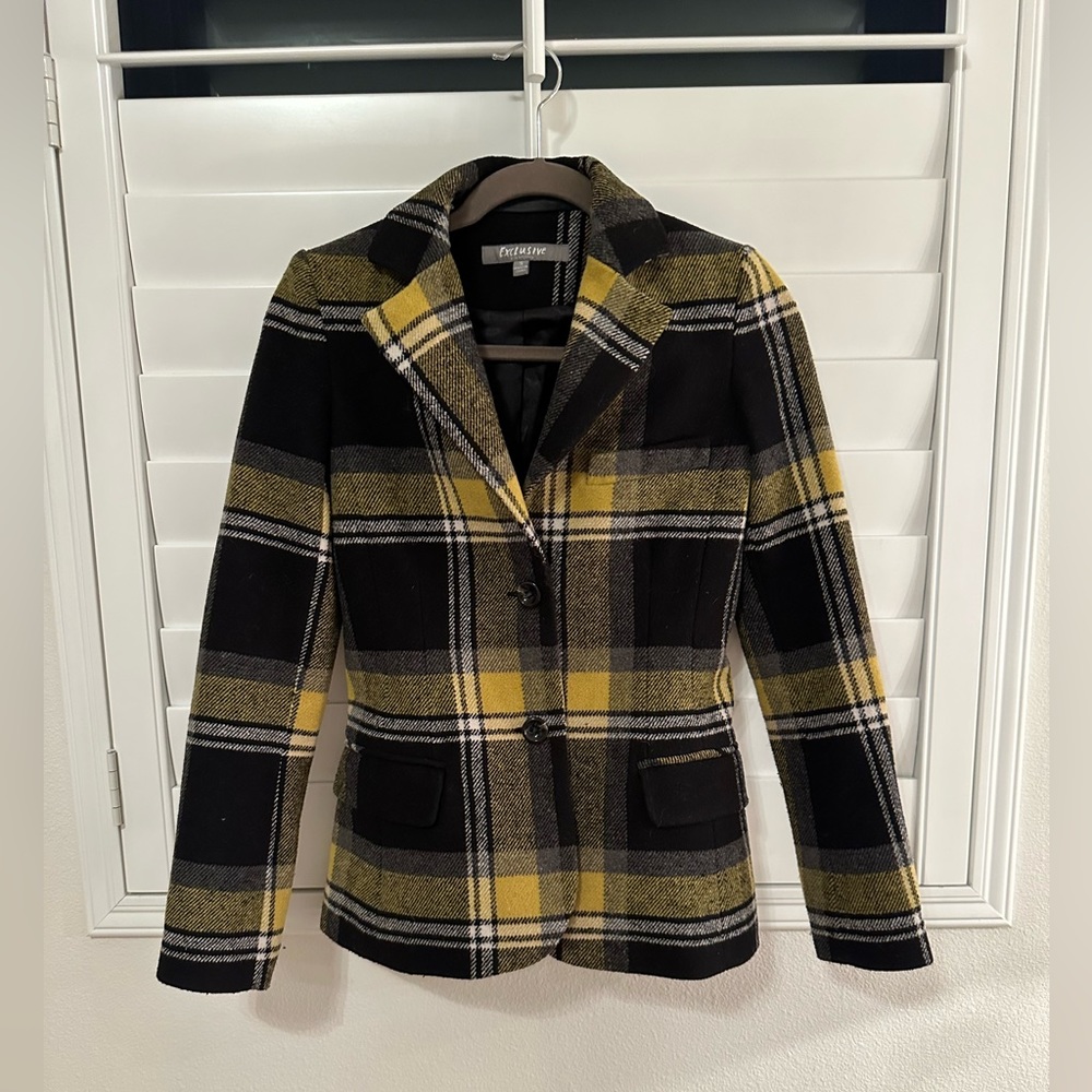 Intermix Plaid Blazer Women’s Size Small